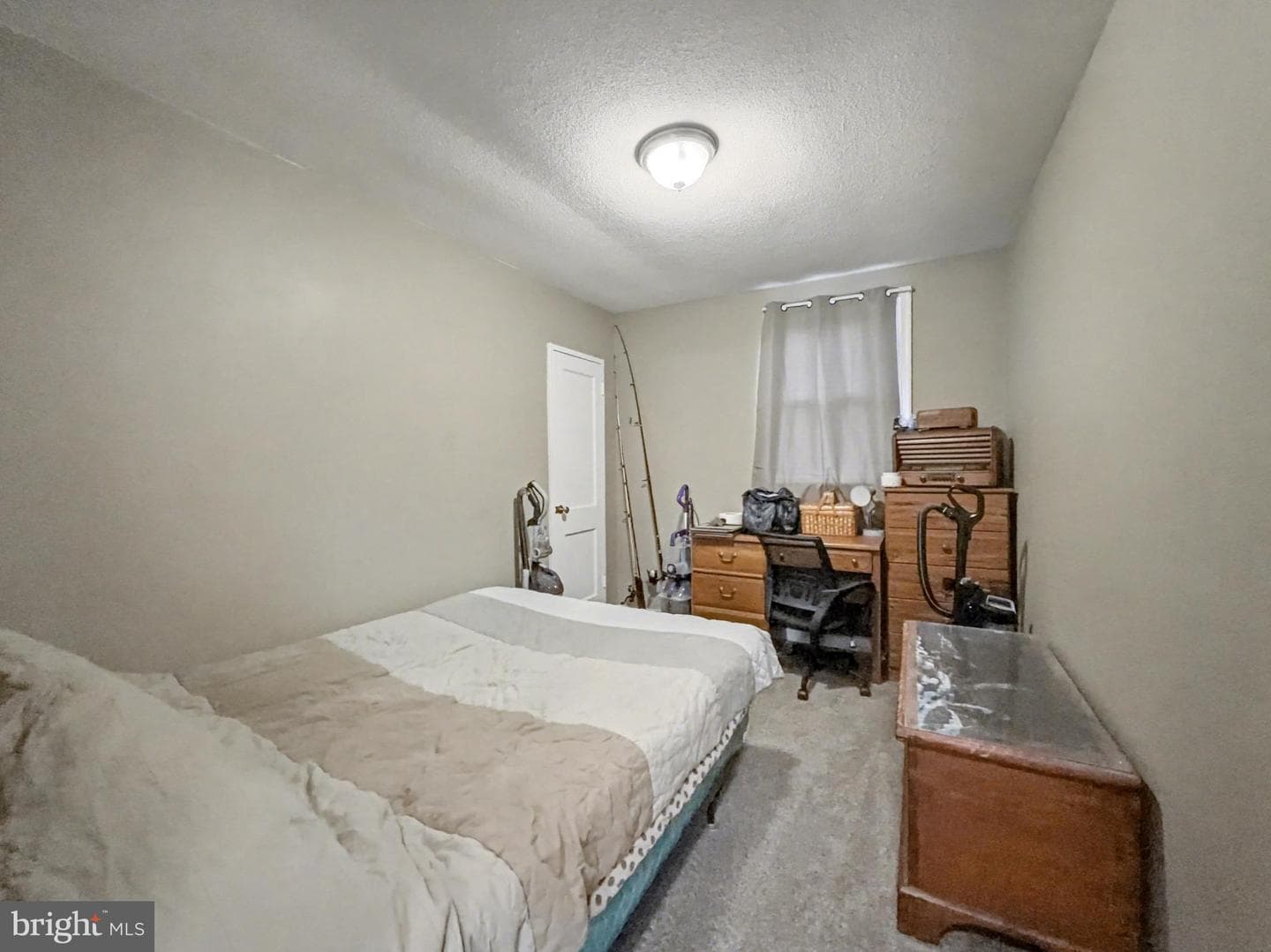 60 Oliver Road photo 10
