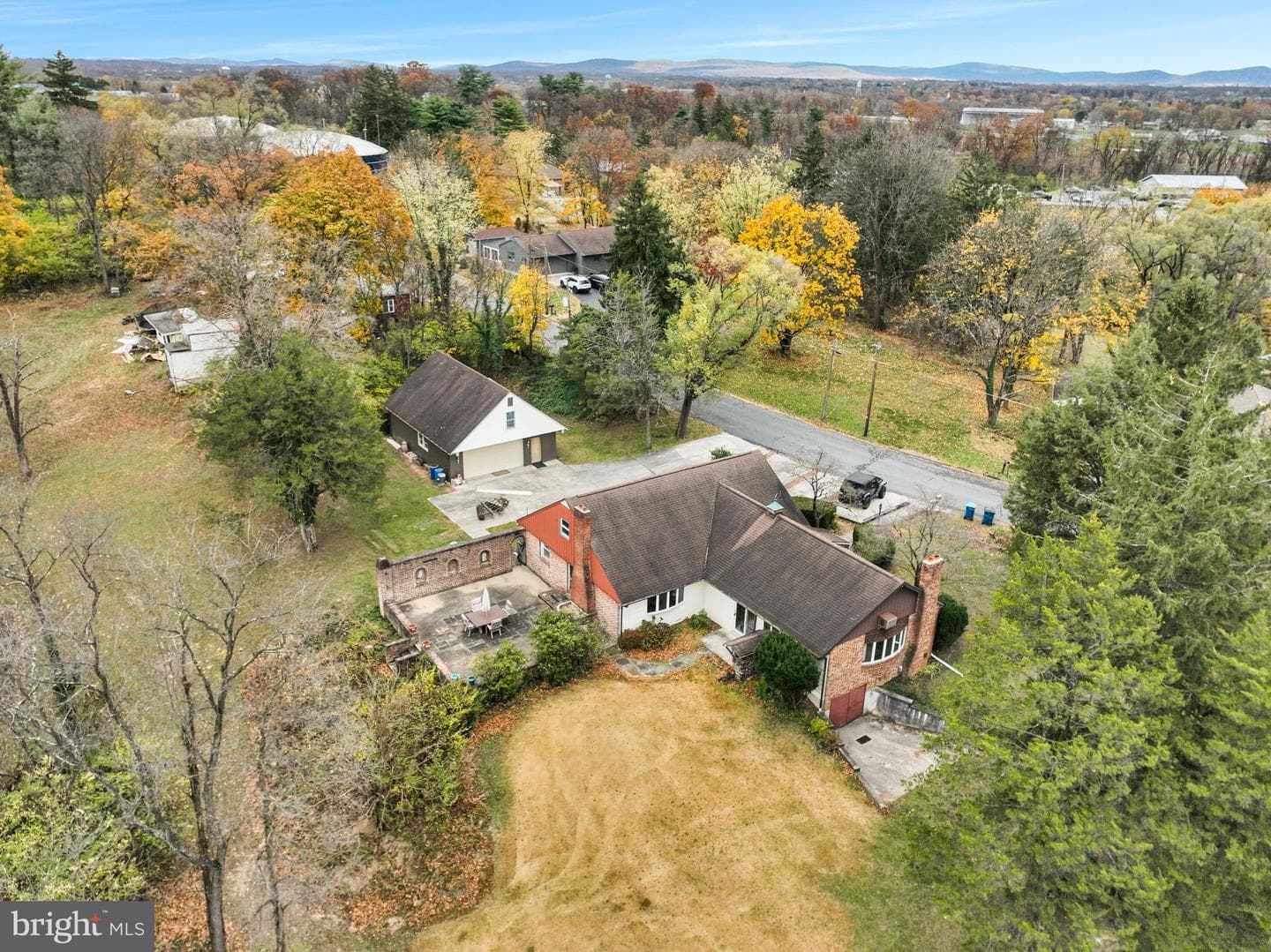 14 Garden Drive photo 50