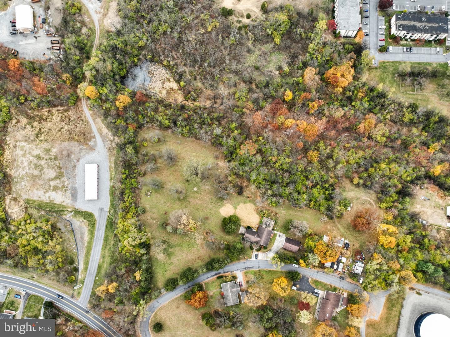 14 Garden Drive photo 59