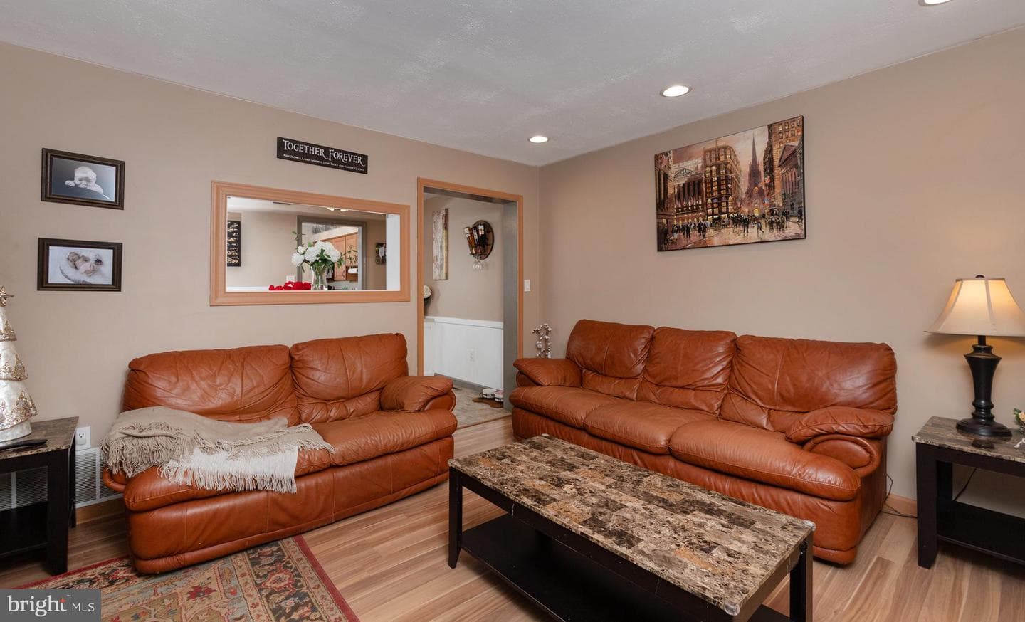 135 W Vine Street photo 8