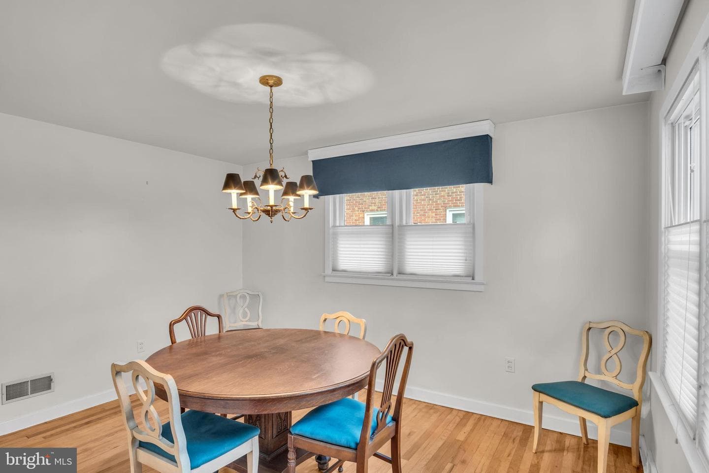 2138 Chestnut Street photo 7