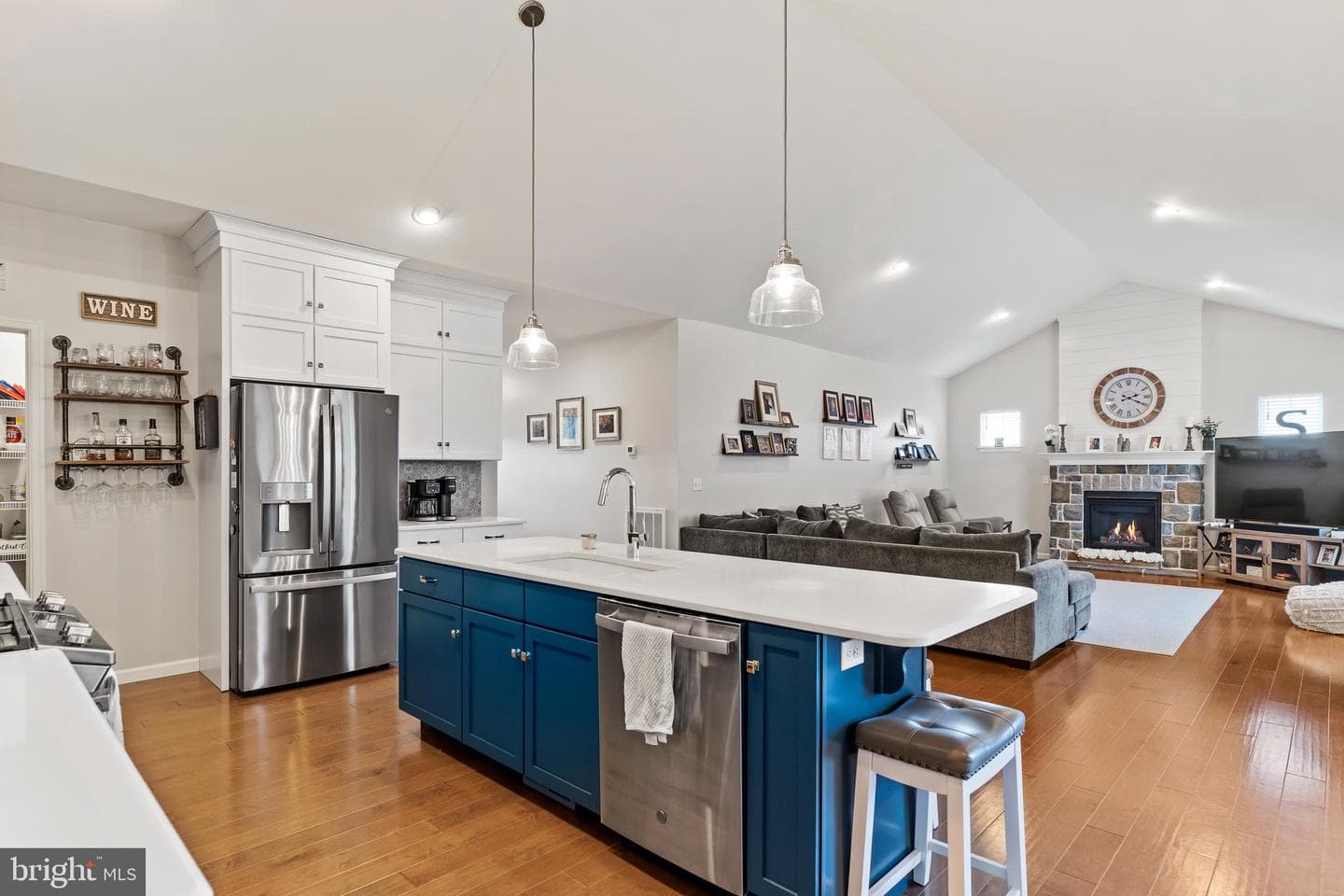290 Poplar Drive photo 11