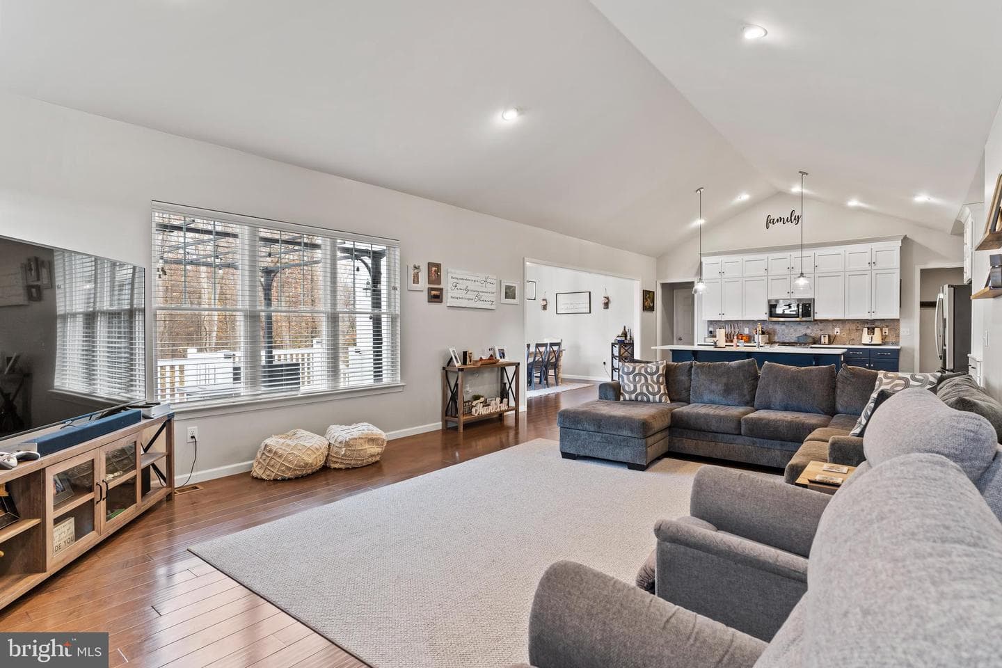 290 Poplar Drive photo 17