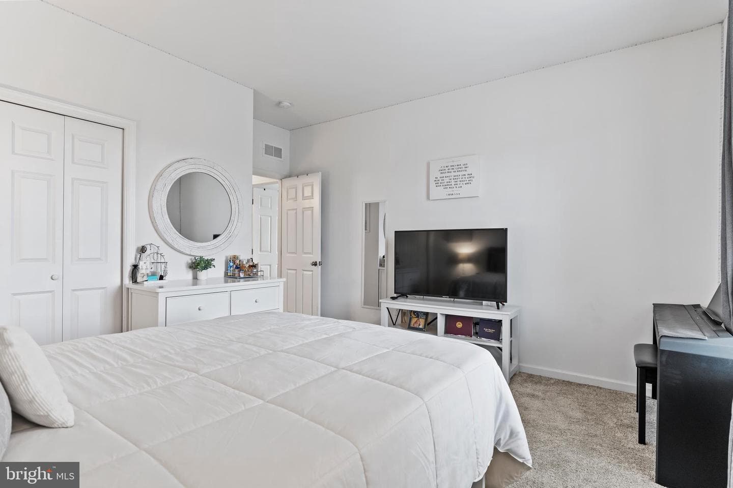 290 Poplar Drive photo 33