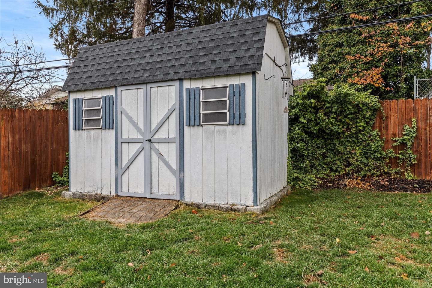 1186 Kingsley Road photo 31