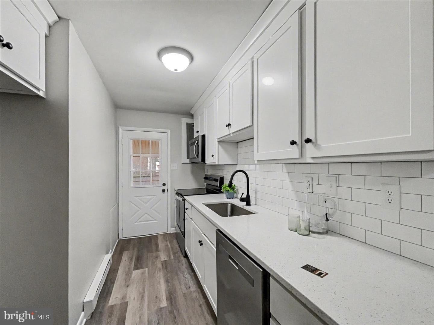 1830 Heishman Garden Drive photo 9