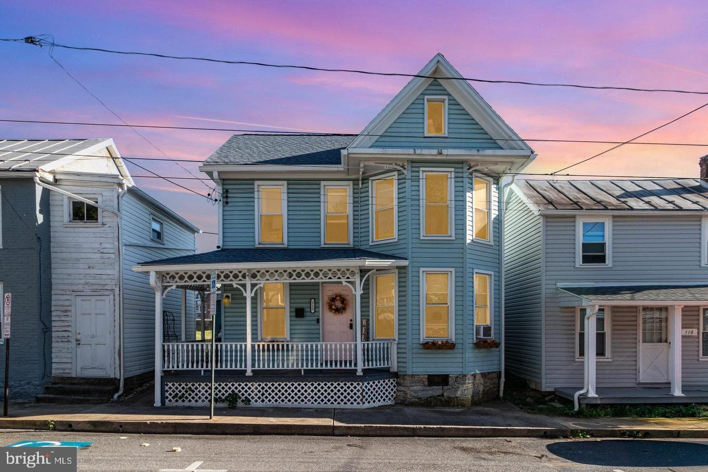 112 E Burd Street photo 1