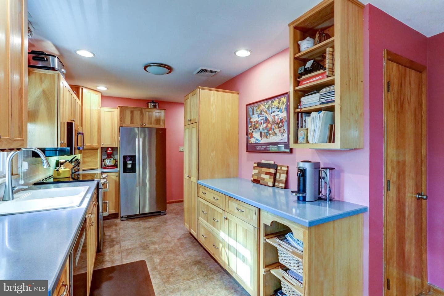 302 Hilltop Road photo 21