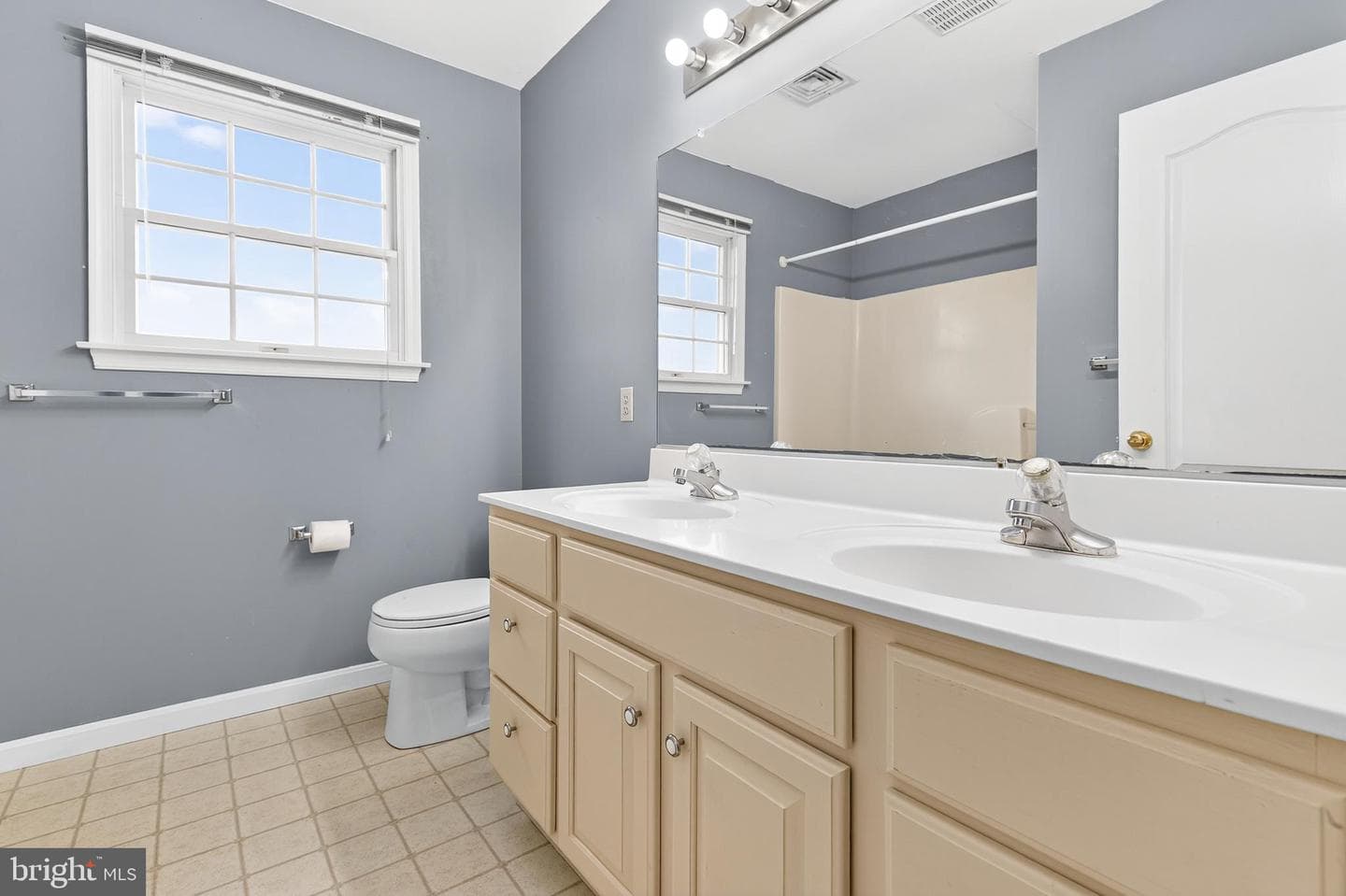 507 David Drive photo 23
