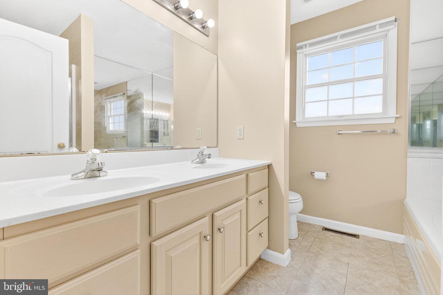 507 David Drive photo 31