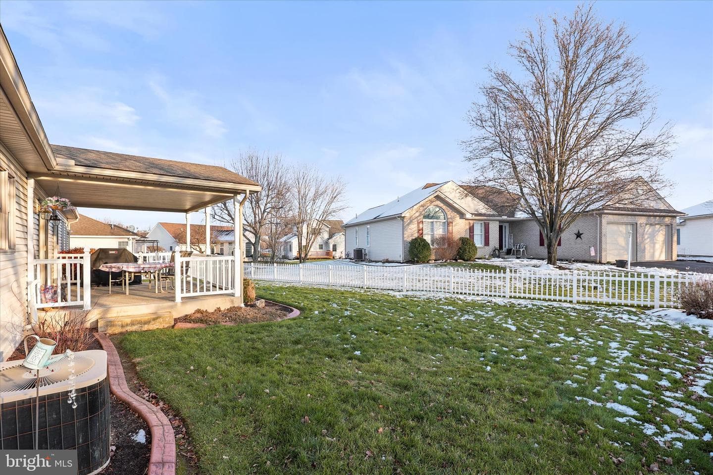 27 Kower Ct photo 30