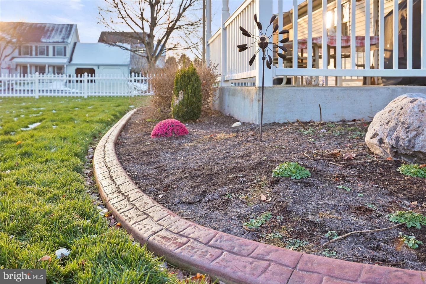 27 Kower Ct photo 37
