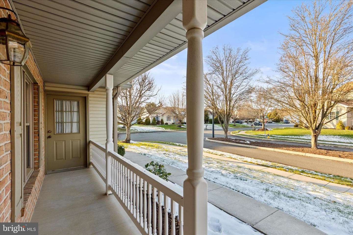 27 Kower Ct photo 5