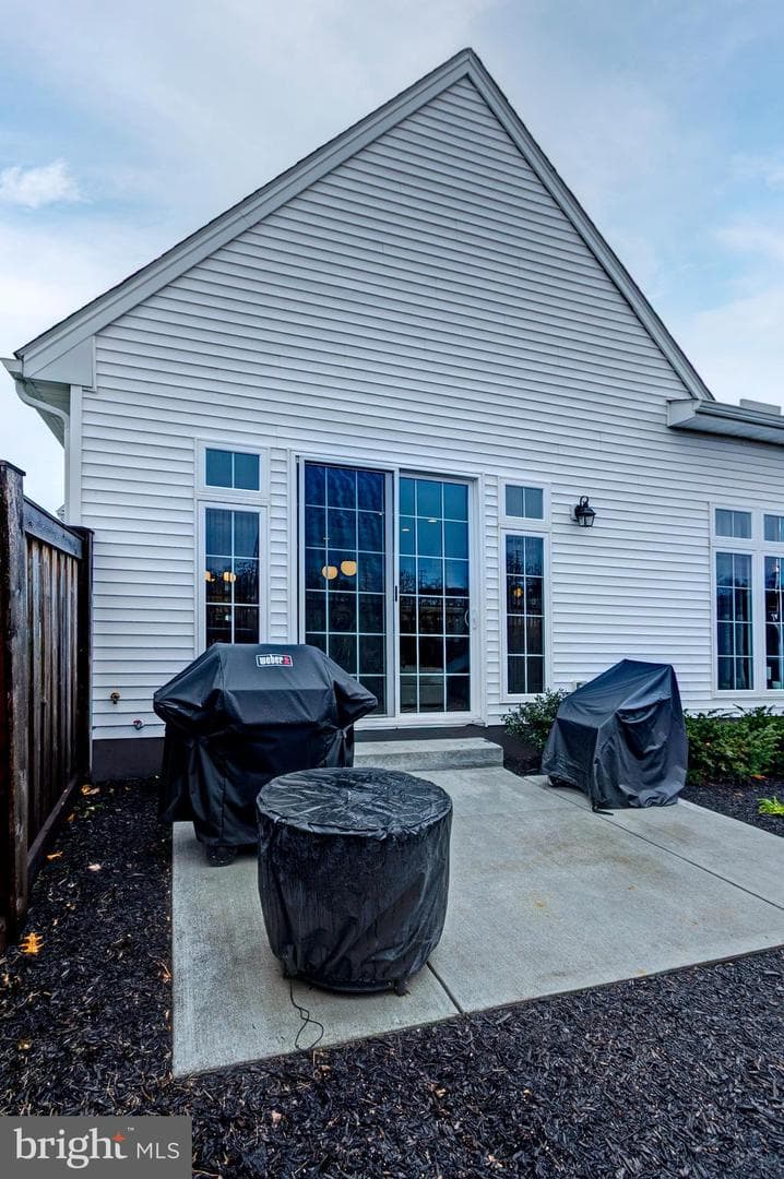 1327 Carnegie Way photo 32