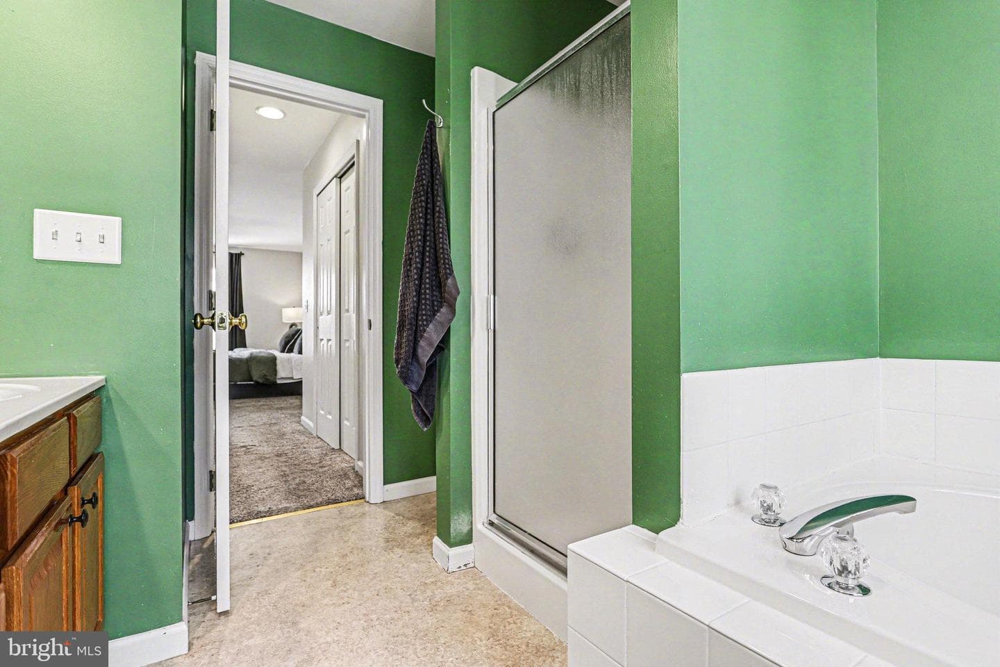 207 Edenderry Way photo 23