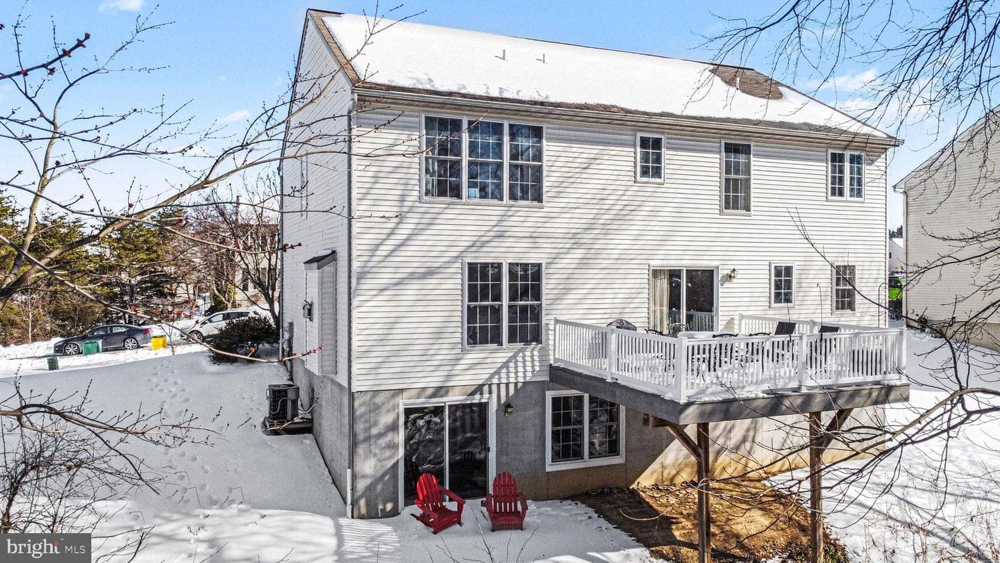 207 Edenderry Way photo 37