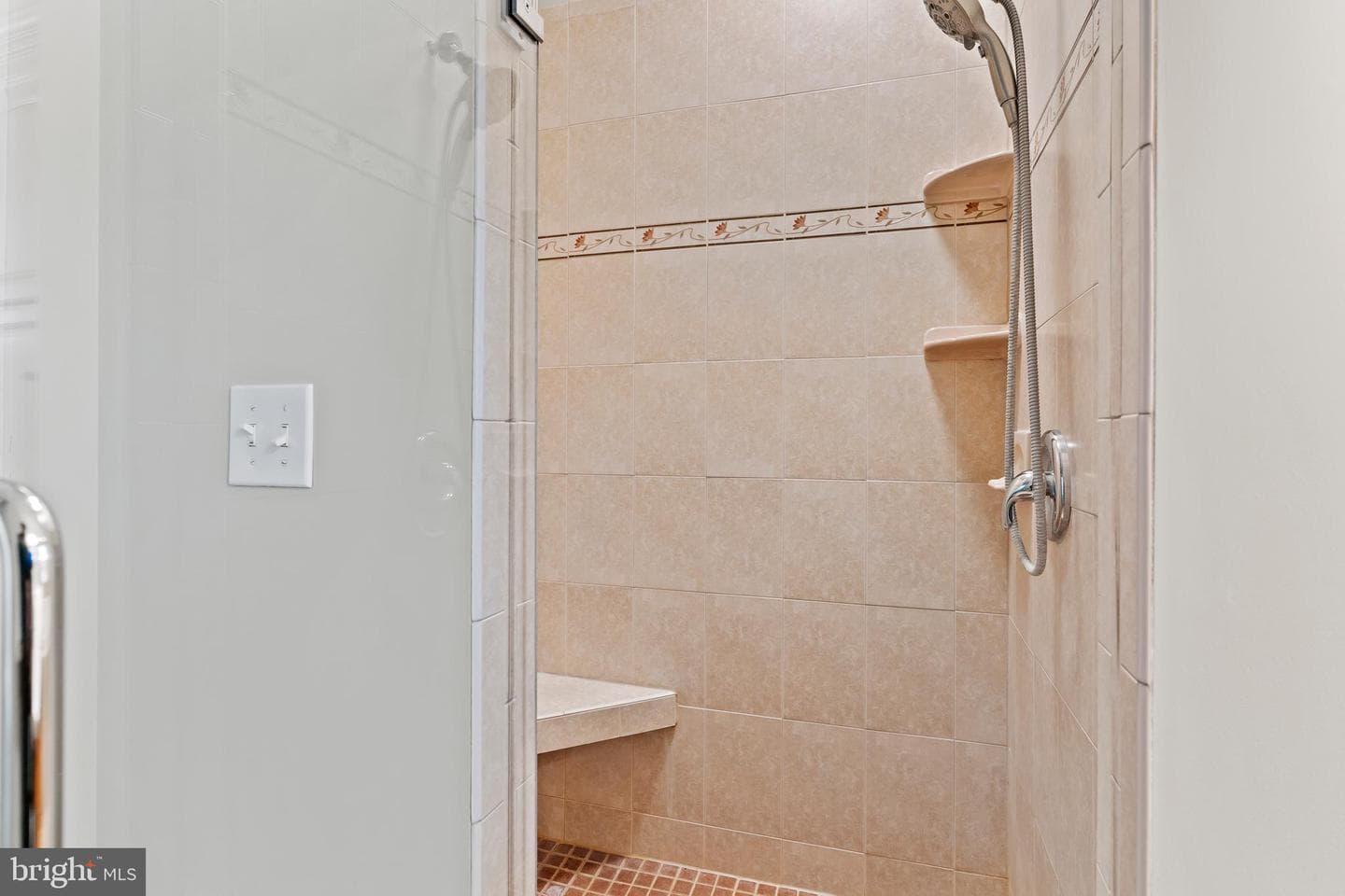 13 Heritage Court photo 32