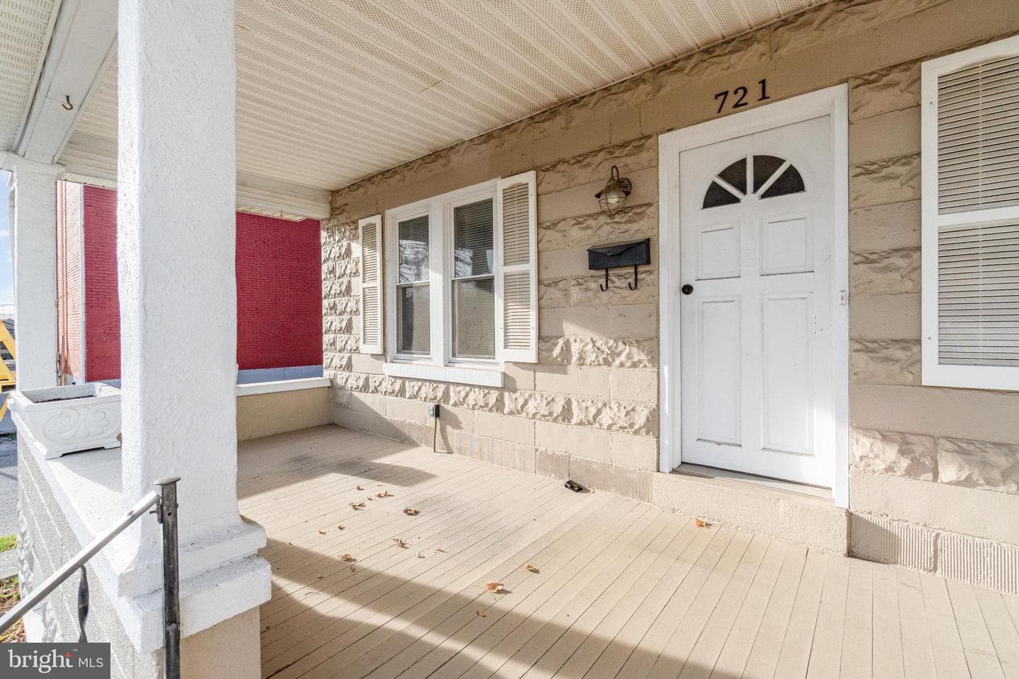 721 Herman Avenue photo 4
