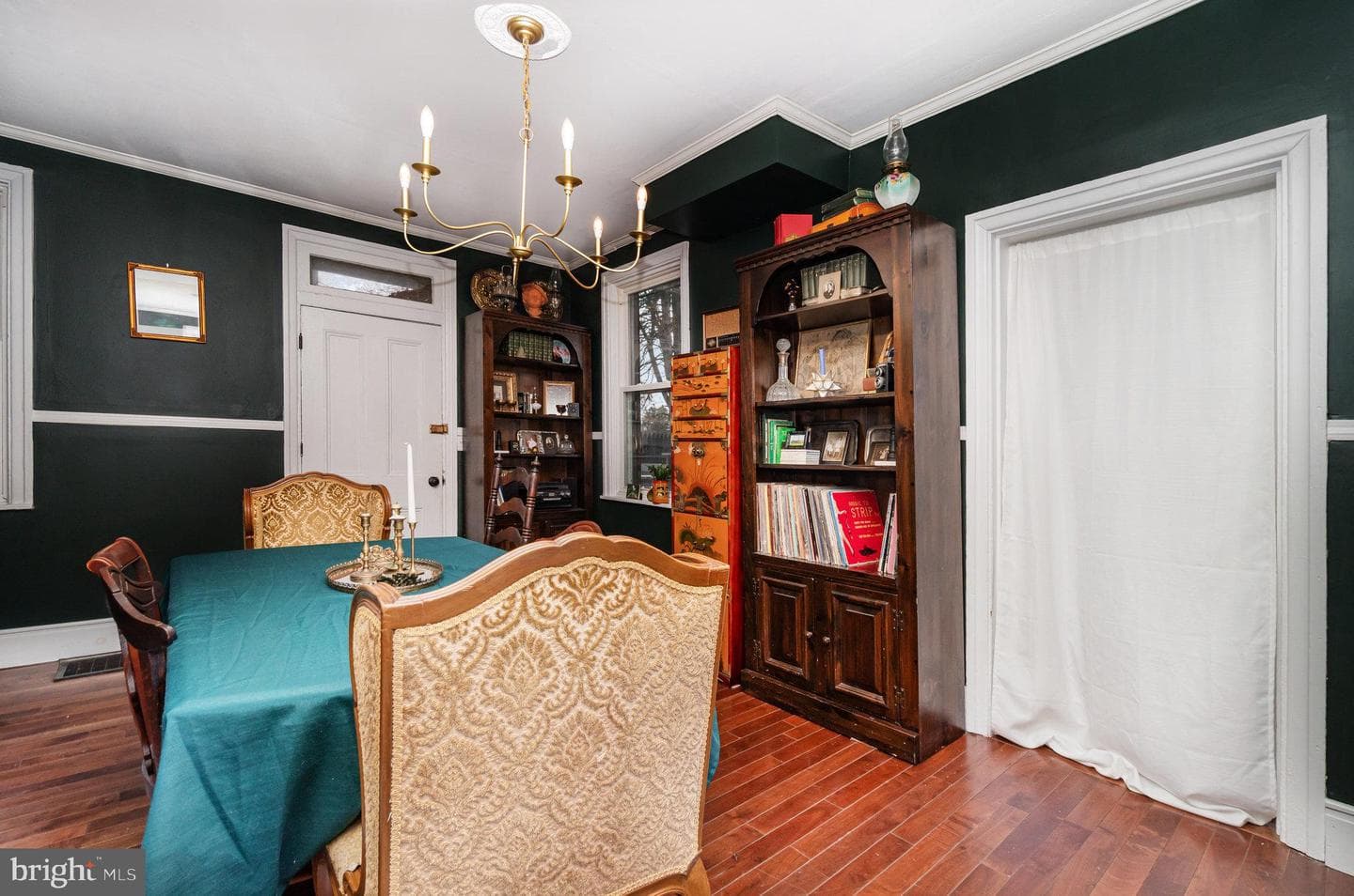 430 N Hanover Street photo 13