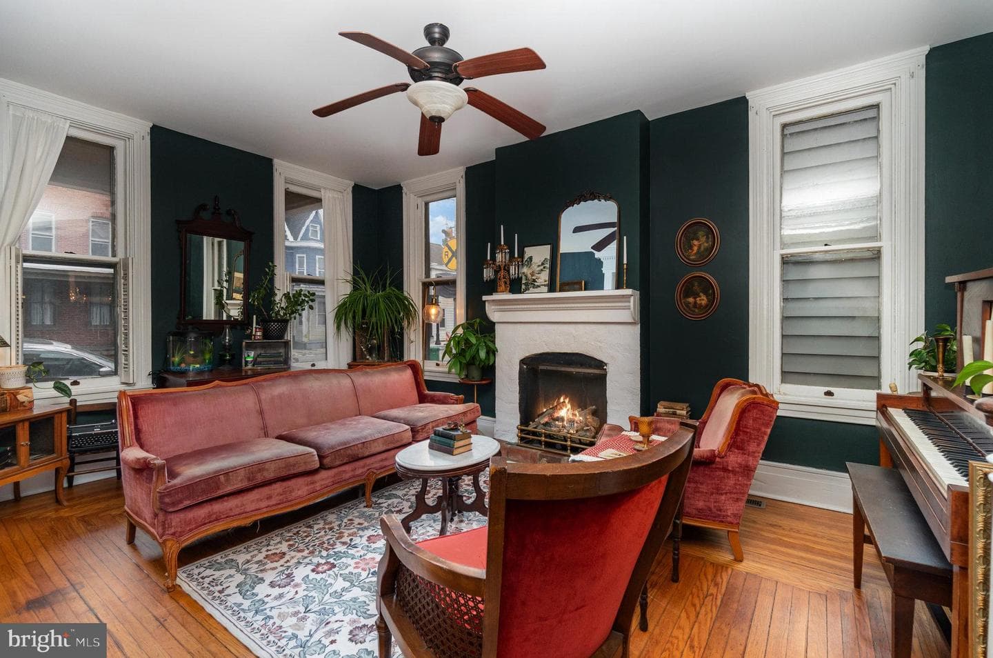 430 N Hanover Street photo 3
