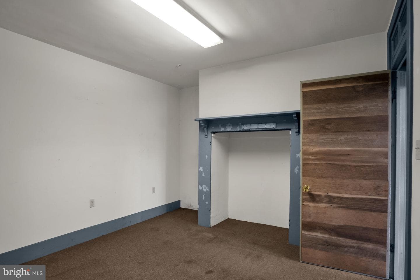 1602 Spring Road photo 18