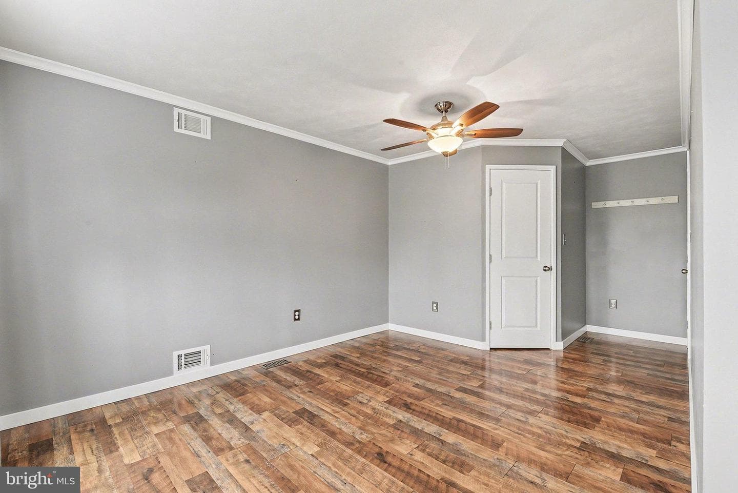 208 Ridge Hill Road photo 10