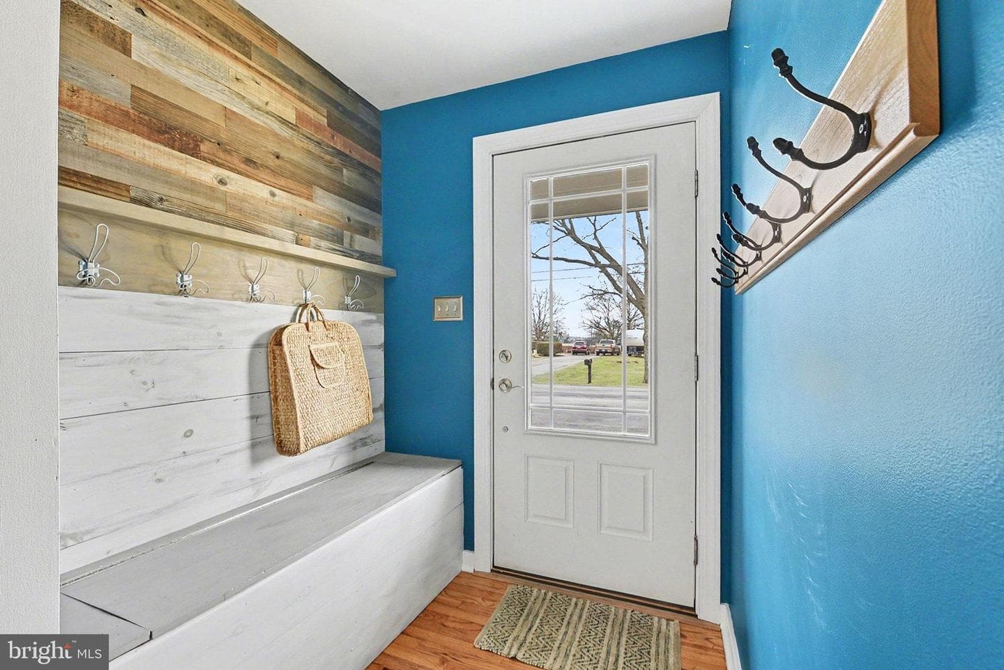 208 Ridge Hill Road photo 6