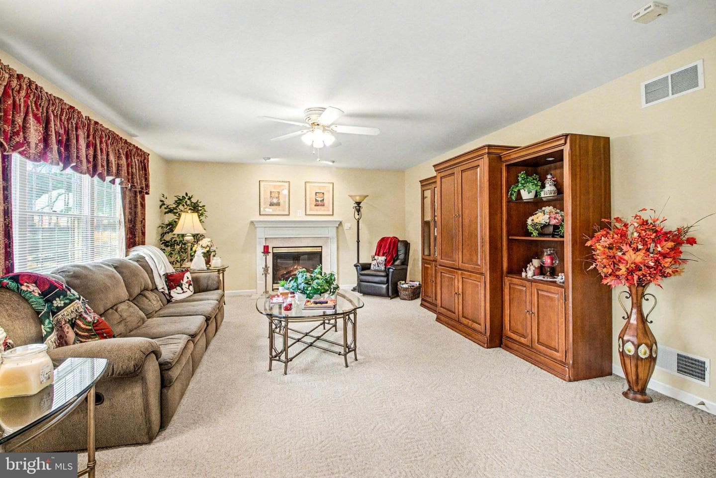 5940 Huntington Cmns photo 3