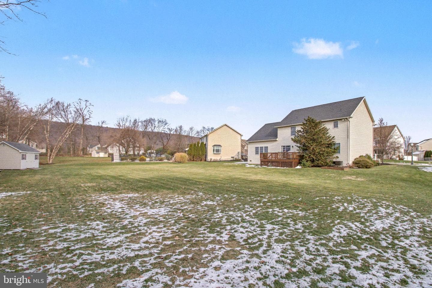 5940 Huntington Cmns photo 4