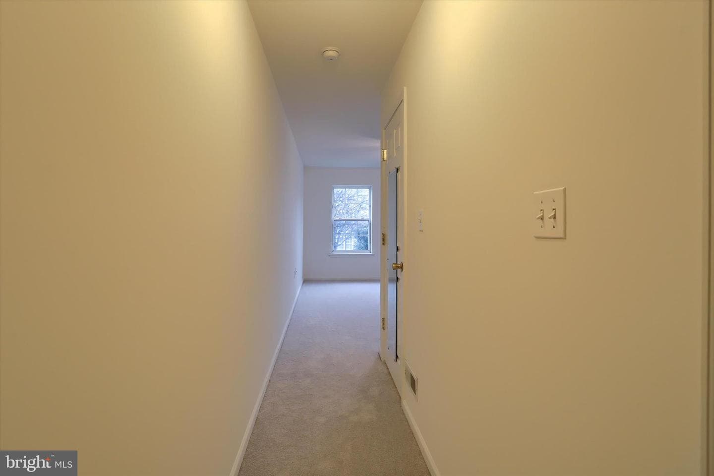 87 Courtyard Drive photo 19