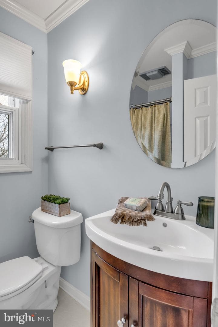 2125 Douglas Drive photo 13