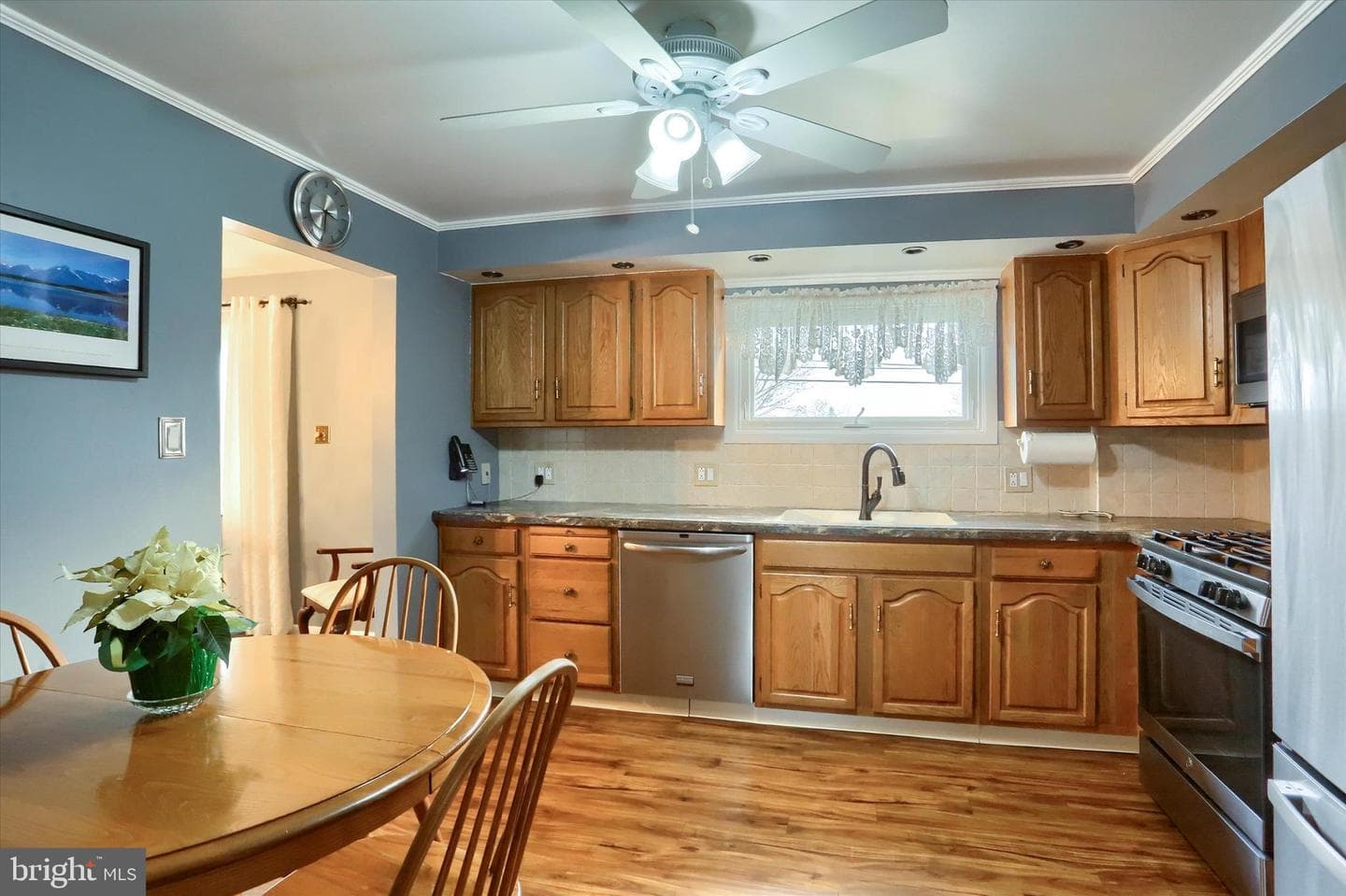 3425 Logan Street photo 12