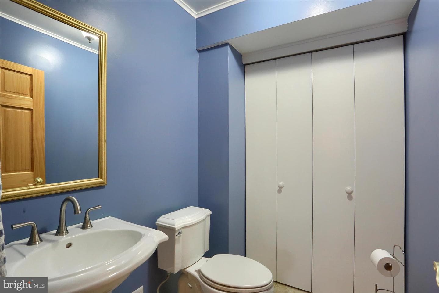 3425 Logan Street photo 17