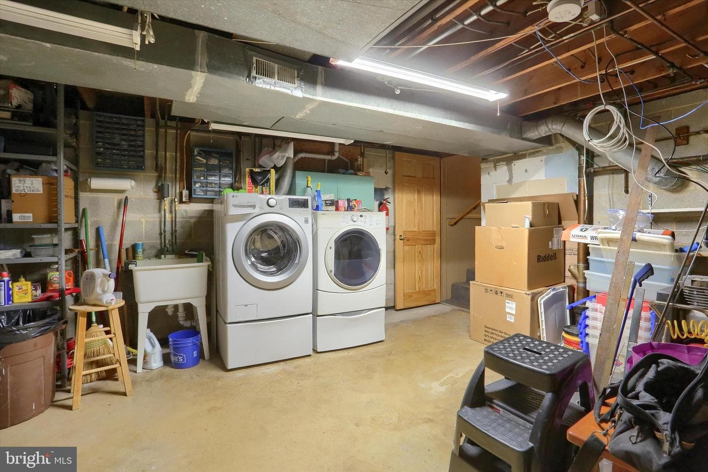 3425 Logan Street photo 35