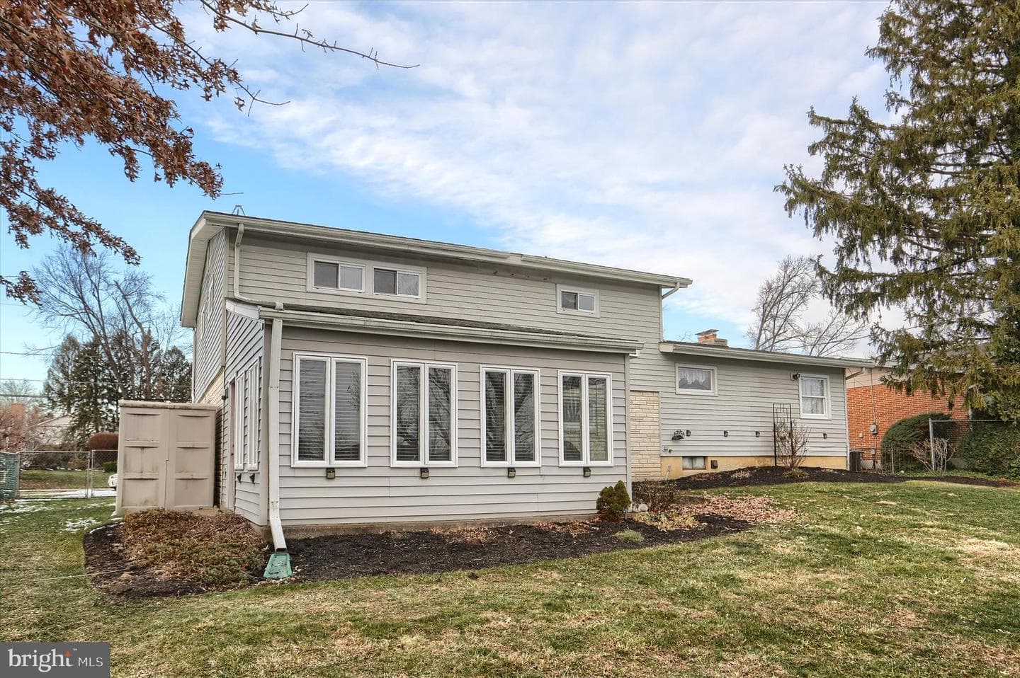 3425 Logan Street photo 37