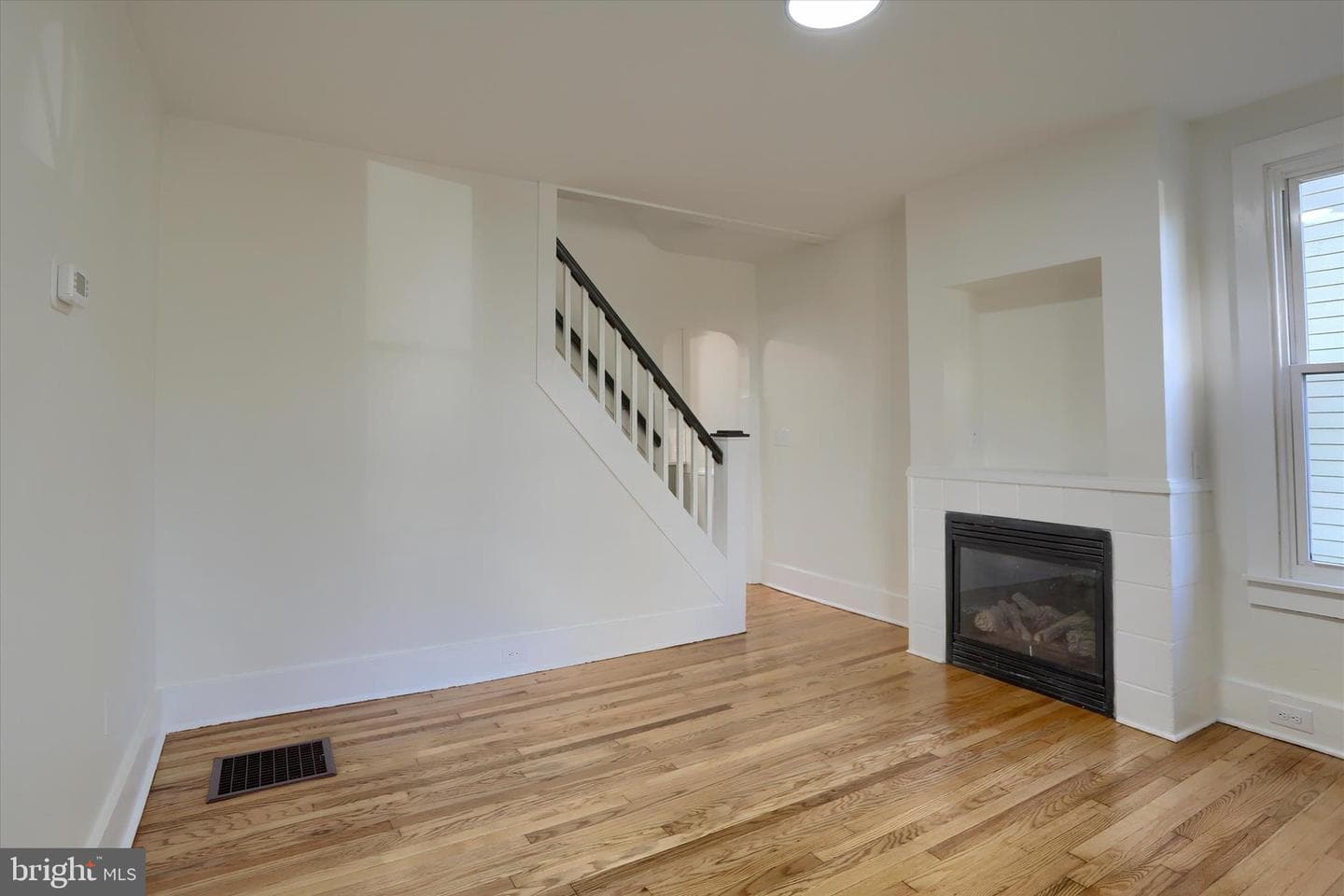 419 W Simpson Street photo 45