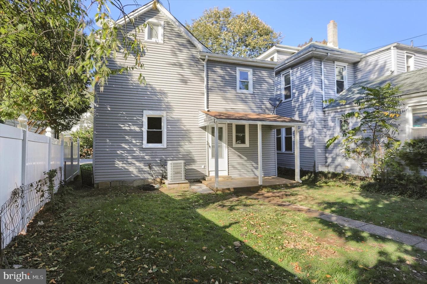 419 W Simpson Street photo 73