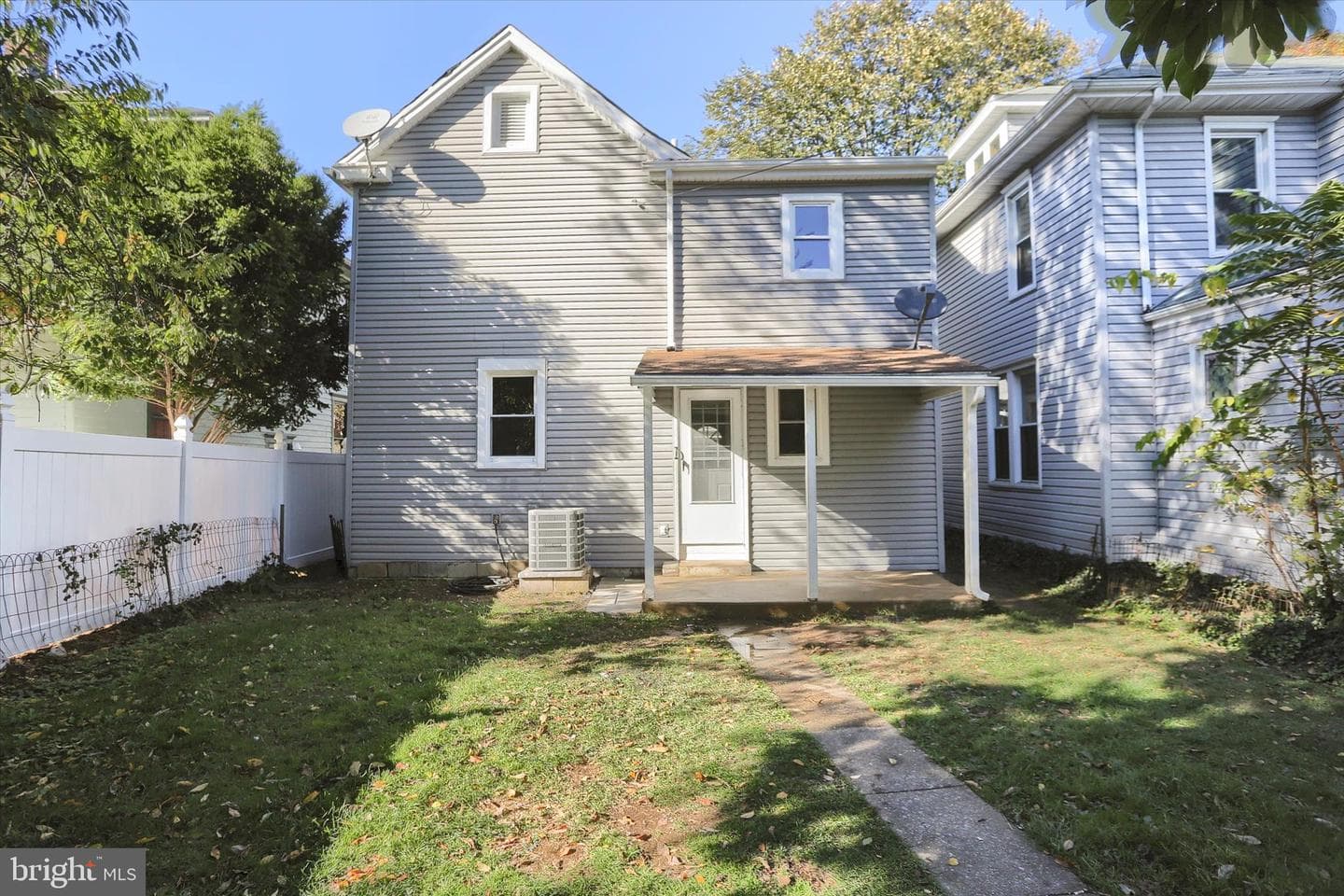 419 W Simpson Street photo 74