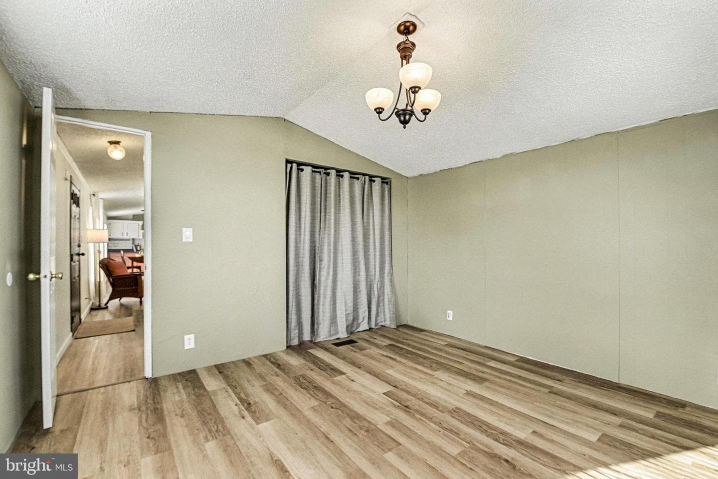 24 Hathaway Drive photo 18