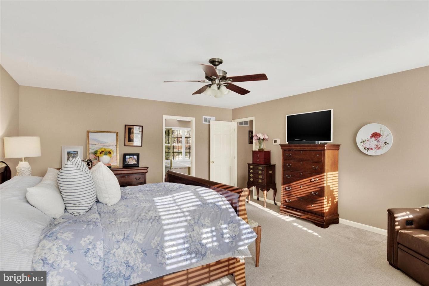 1803 Silver Pine Circle photo 36