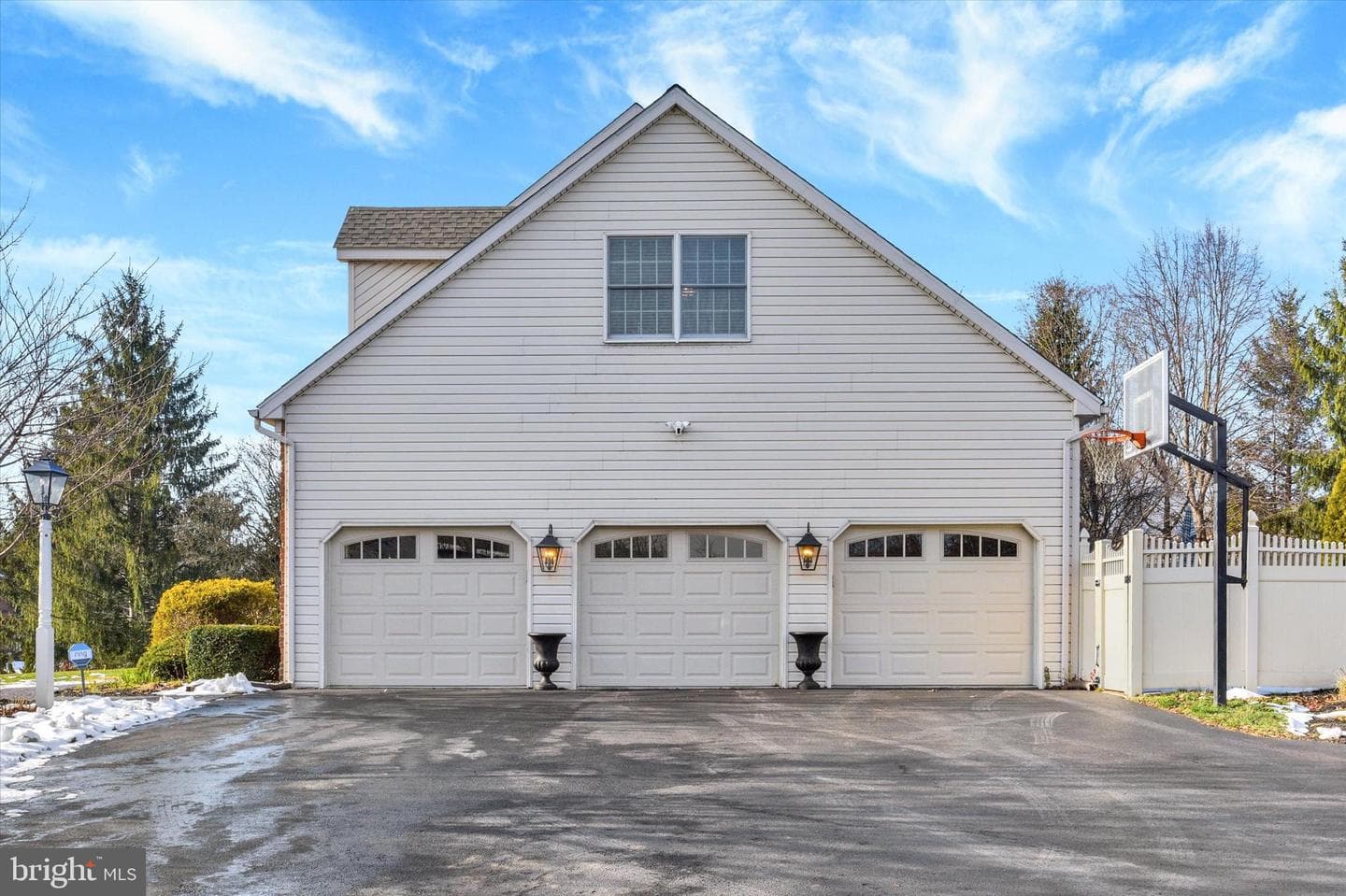 1803 Silver Pine Circle photo 39