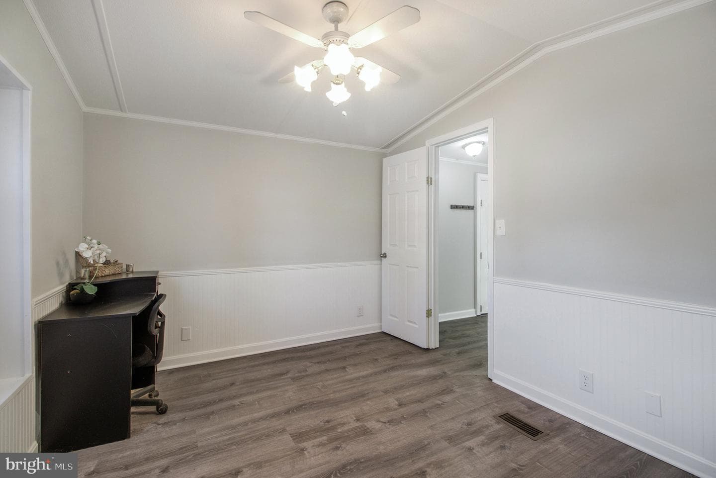 10 Cherry Lane photo 18