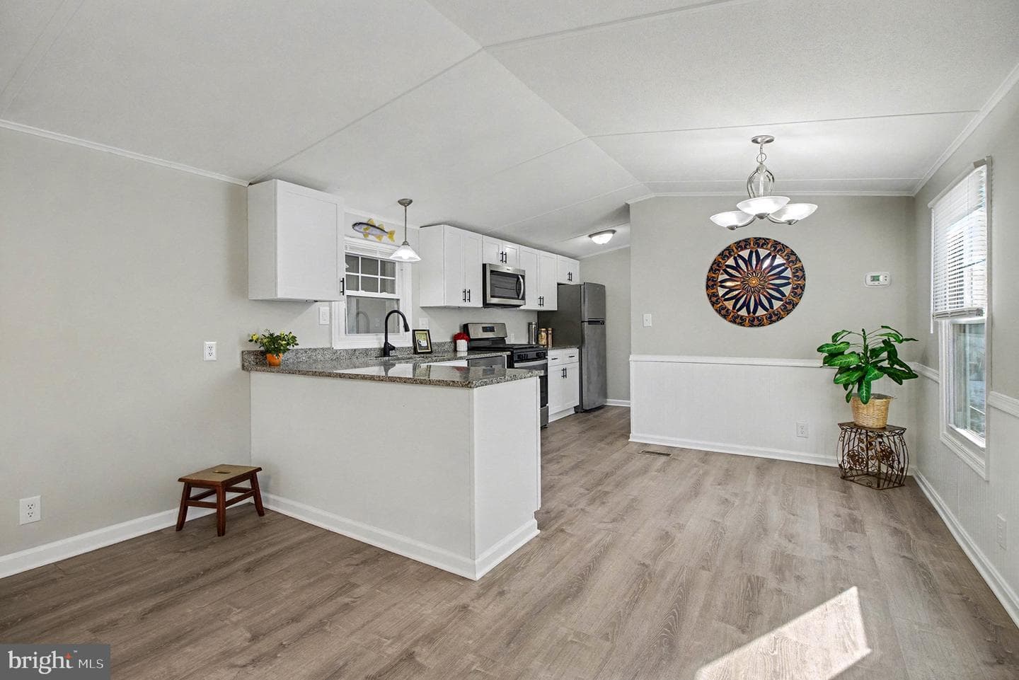 10 Cherry Lane photo 3