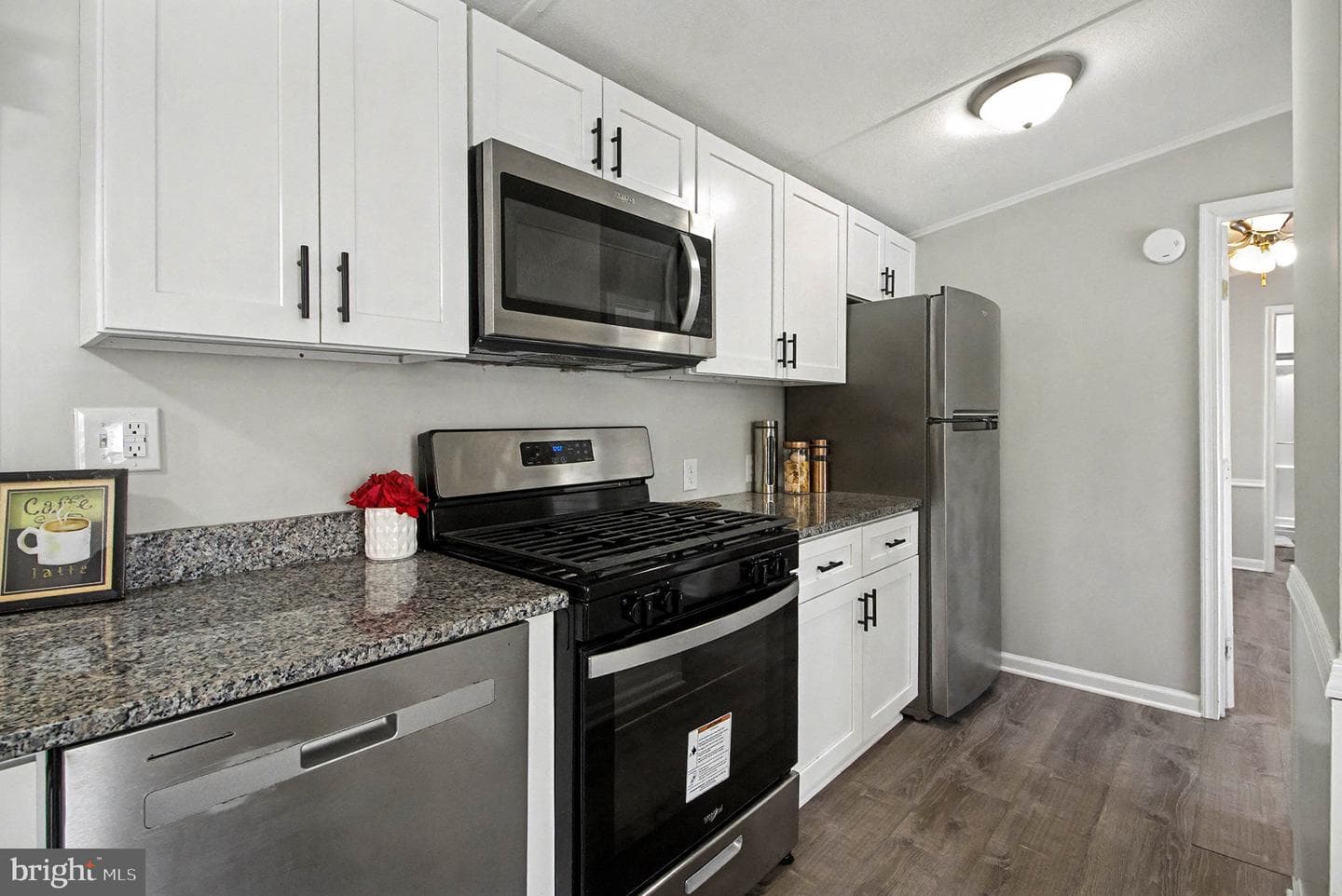 10 Cherry Lane photo 7