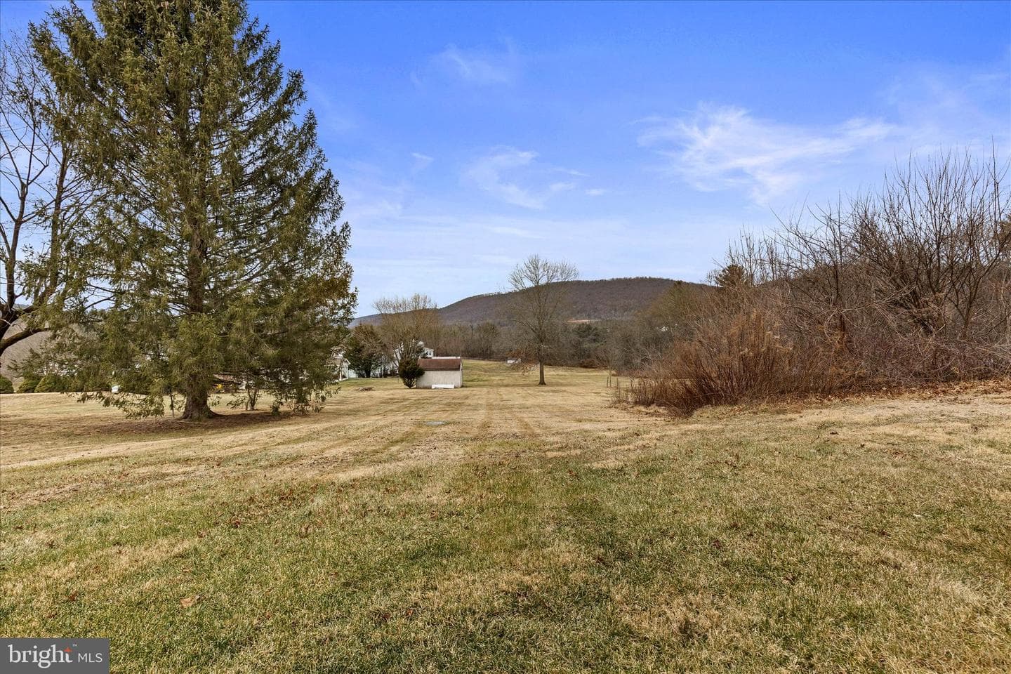 371 Old State Road photo 22