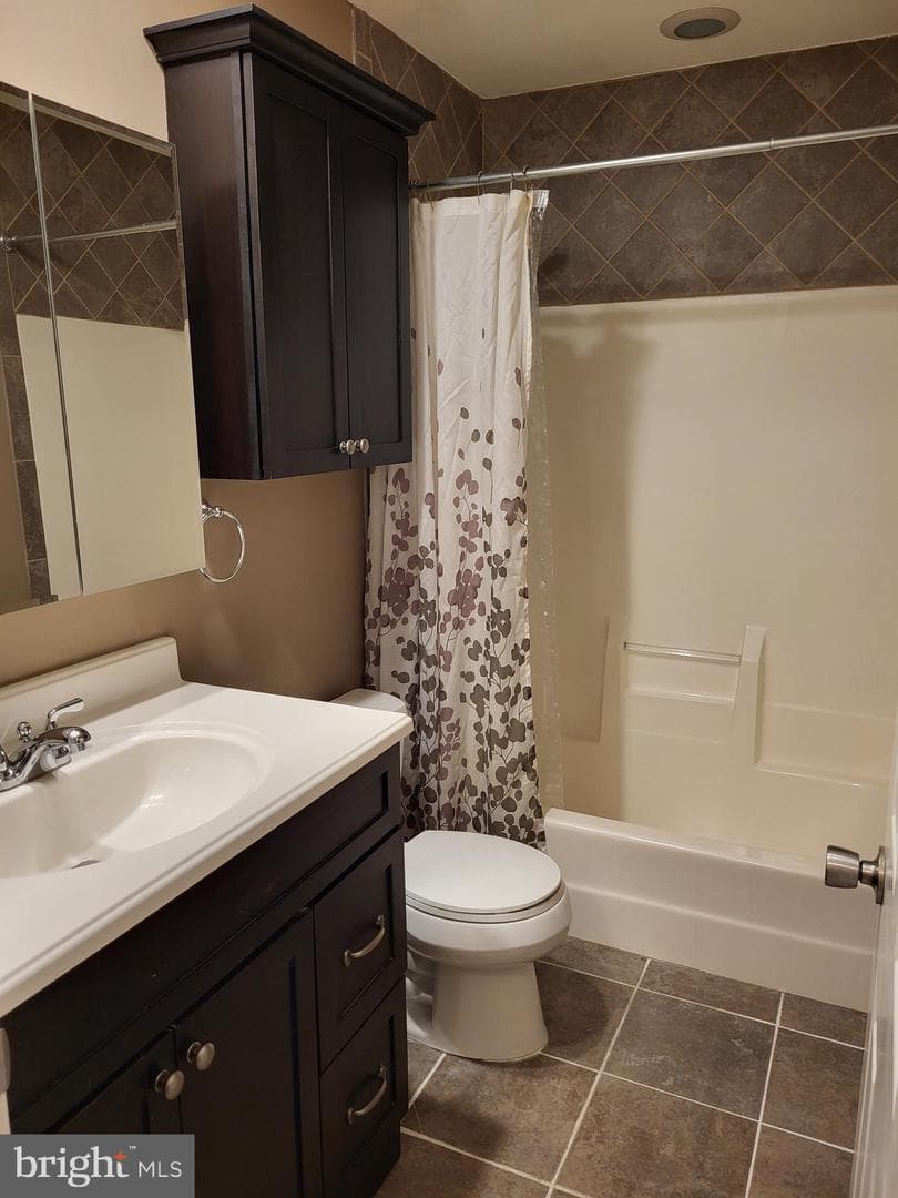 128 Easterly Drive photo 13