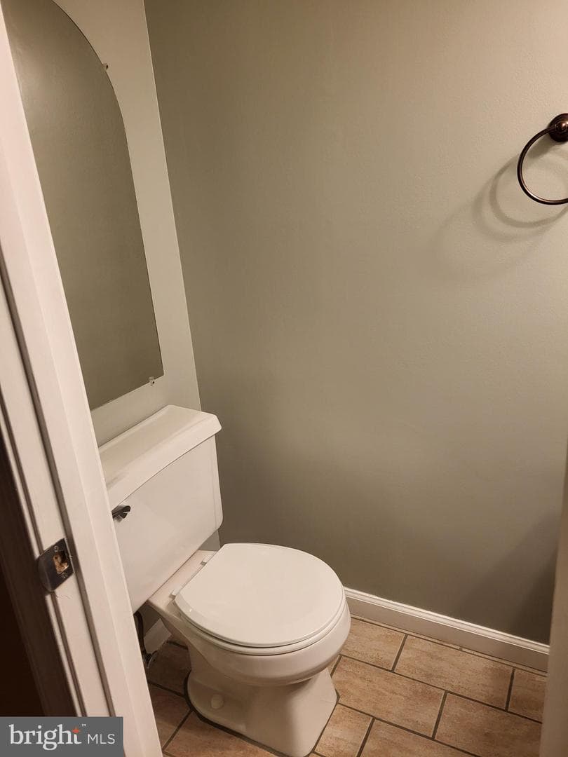 128 Easterly Drive photo 8