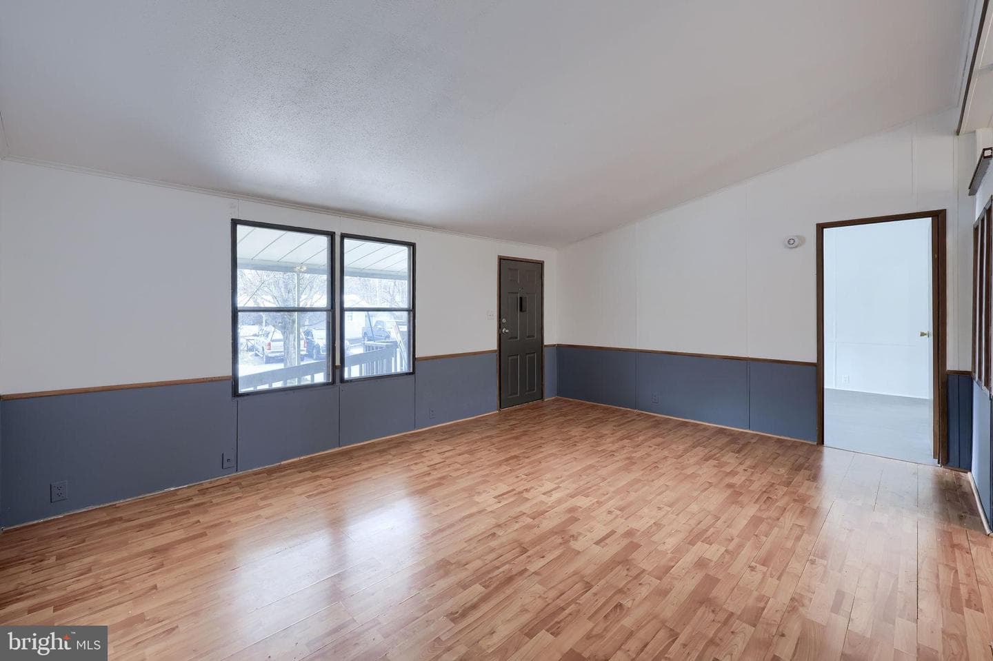 6024 Mockingbird Drive photo 13