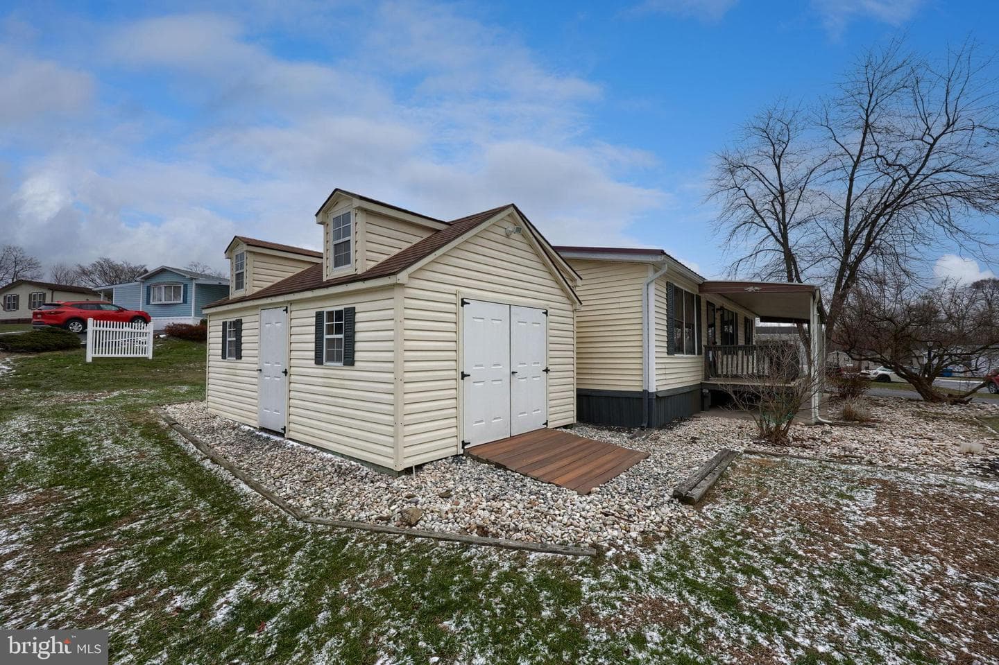 6024 Mockingbird Drive photo 6