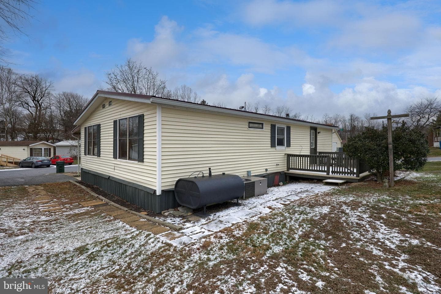 6024 Mockingbird Drive photo 9